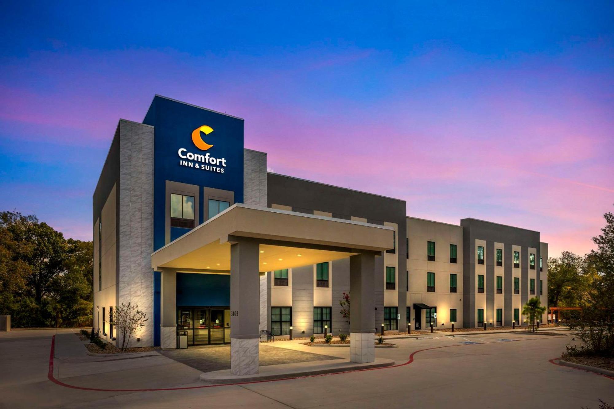 Comfort Inn & Suites Huntsville Near University 외부 사진