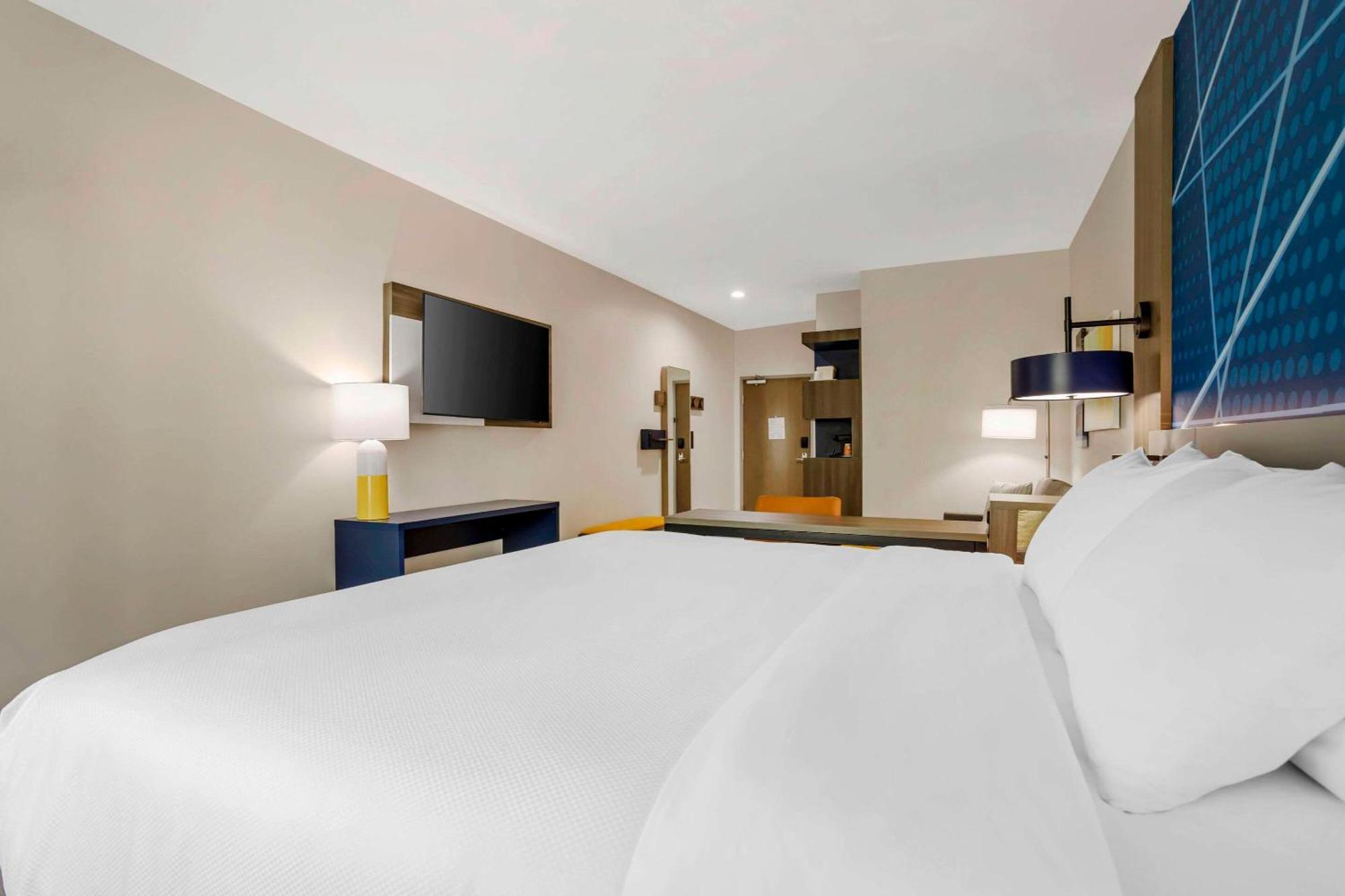 Comfort Inn & Suites Huntsville Near University 외부 사진